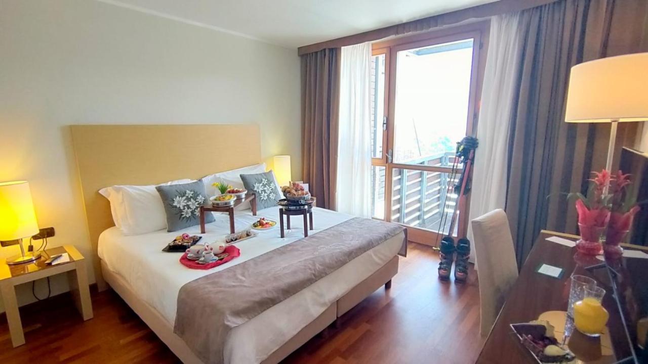 Savoia Resort Бардонеккія Екстер'єр фото