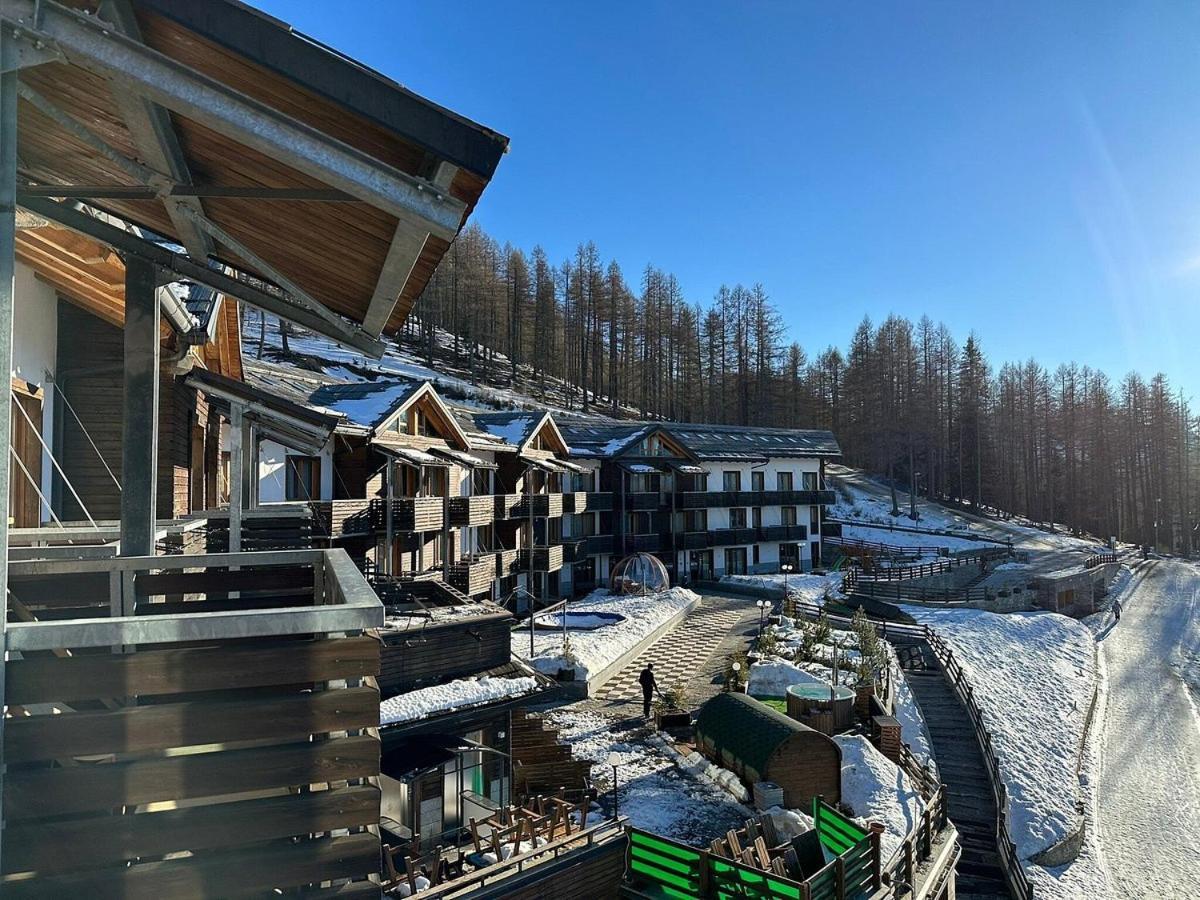Savoia Resort Бардонеккія Екстер'єр фото